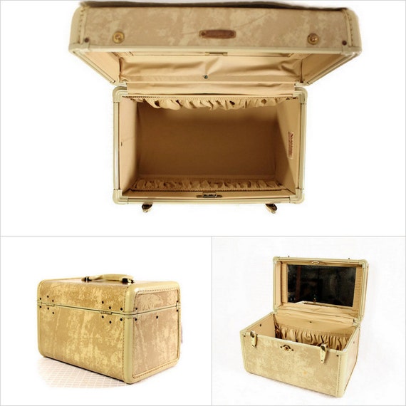 Vintage Train Case Luggage Samsonite Beige Cosmetics