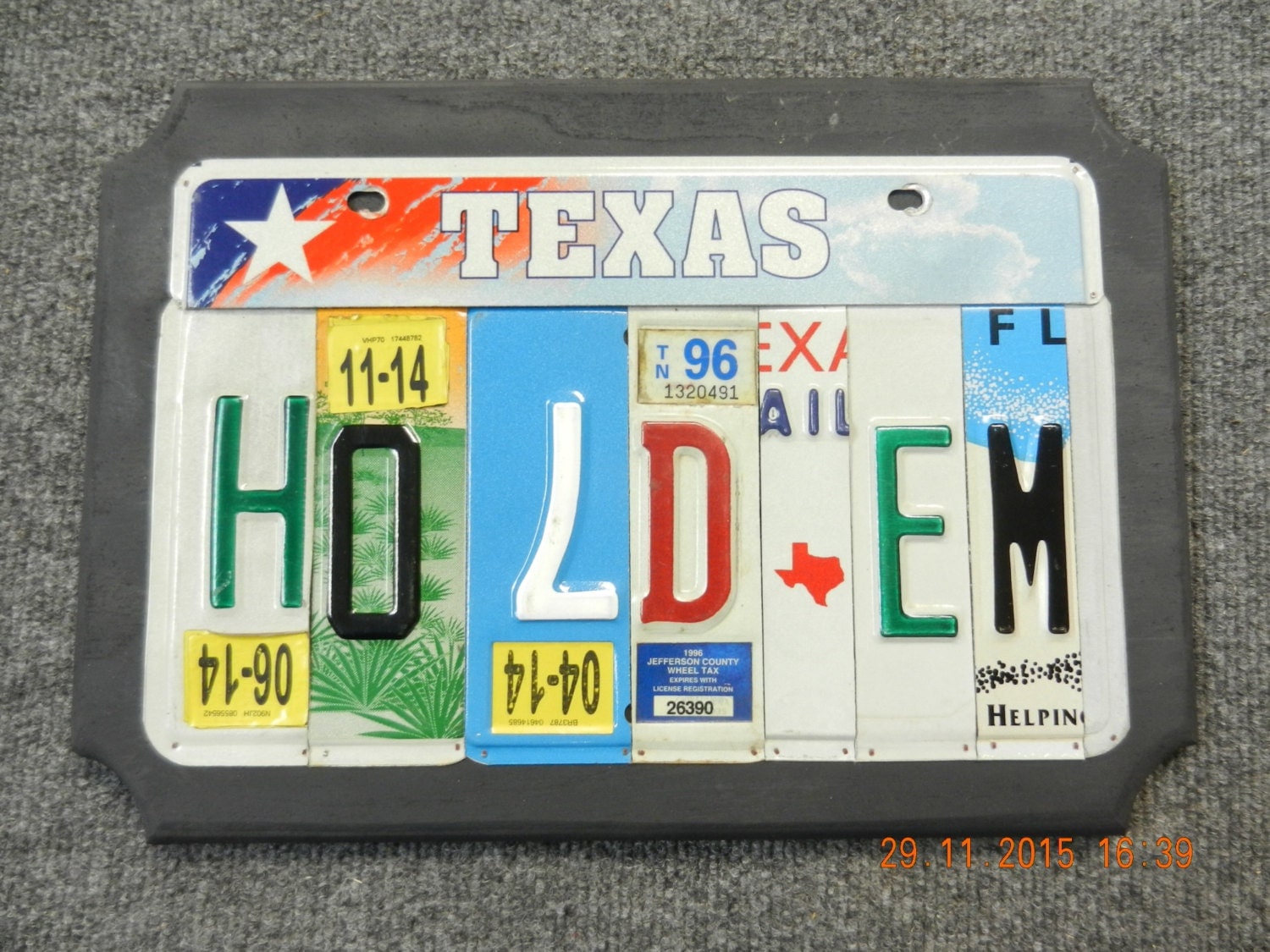 Texas hold em sign