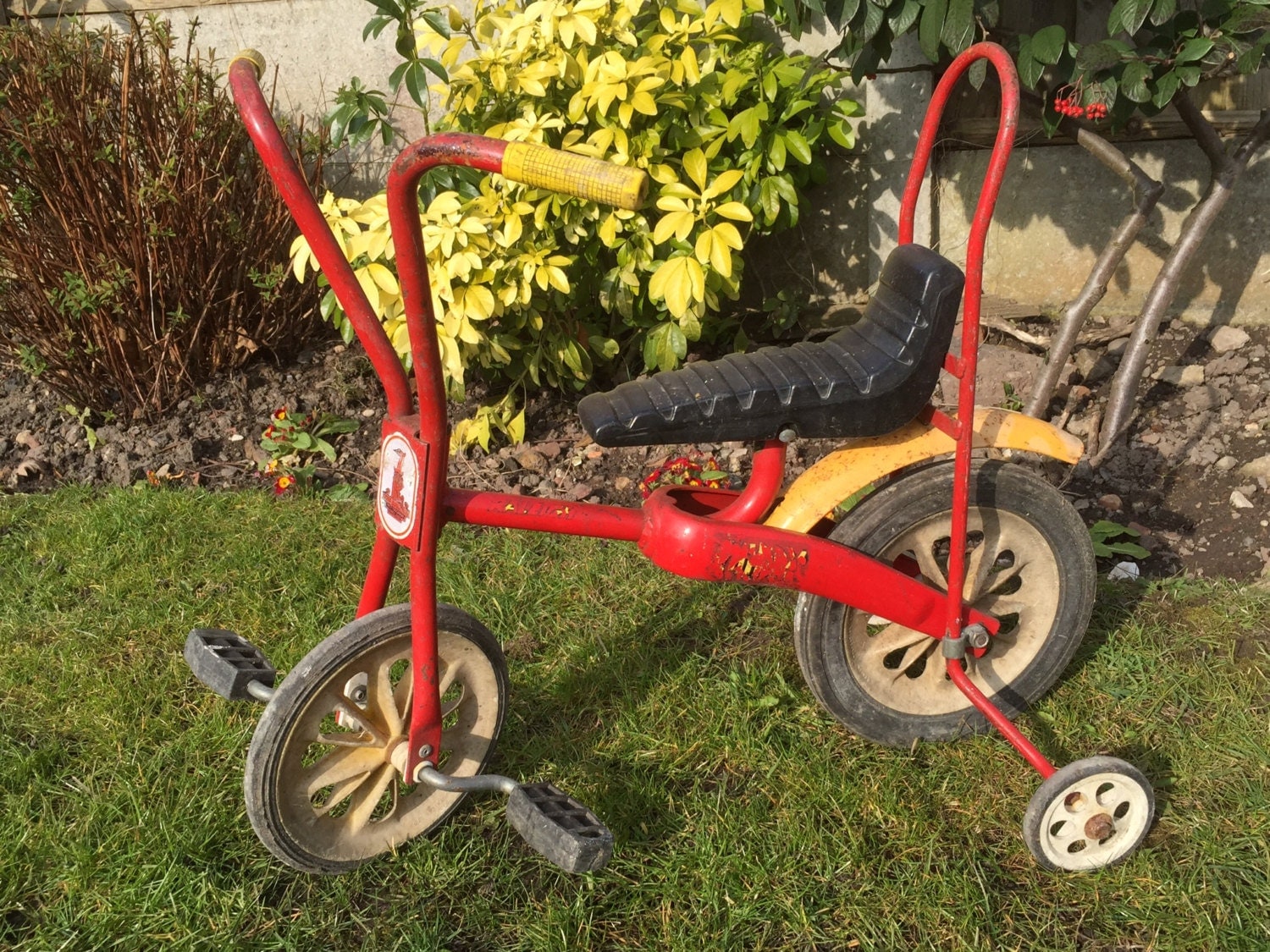 Vintage Child's Tricycle Raleigh Chippy Mk2 by SatiableFashion