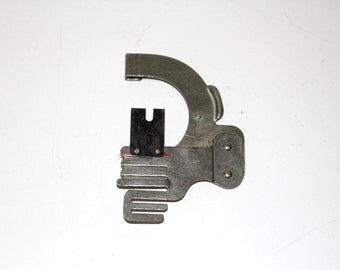 Vintage Singer 66 99 185 192 Sewing Machine Edgestitcher Attachment