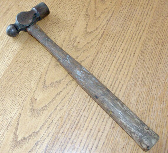 Vintage 12 oz BLUE POINT Ball Peen Hammer