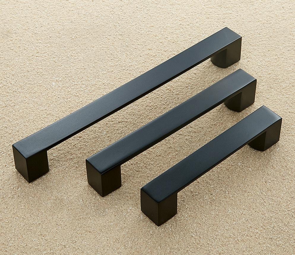 drawer pulls and handles