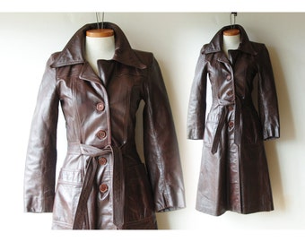 70s Leather Coat/ Made in Canada/ Waist 28" Length 43"/ Dark Chocolate Brown Trench/ Attached Belt/ Midi Coat/ 70s Fashion/ 70s Style