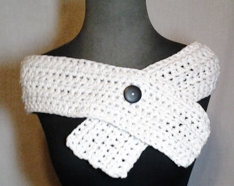 Off White Ribbed Cowl Neckwarmer