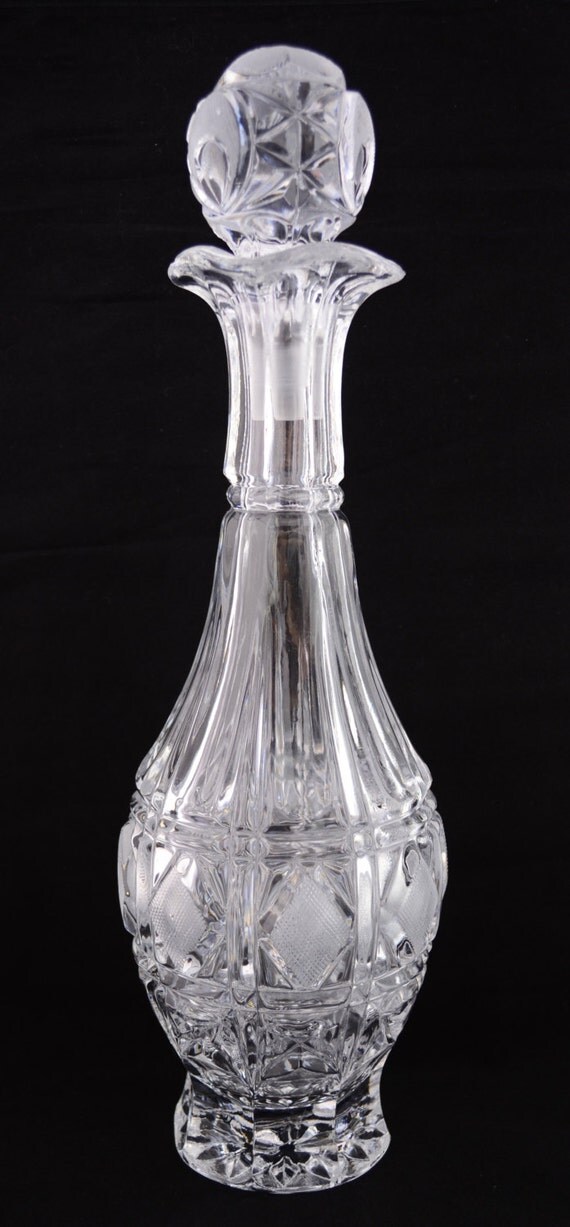 Beautiful Vintage Glass Liquor Decanter with Stopper Barware