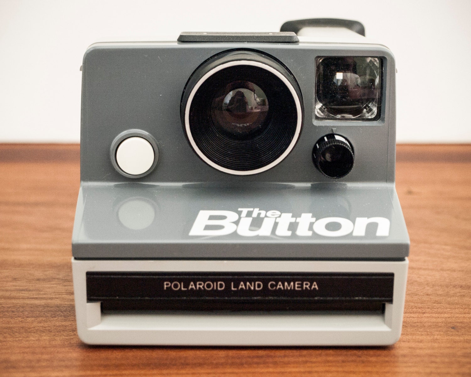 TESTED Polaroid Button Polaroid The Button Working Polaroid