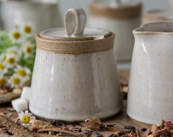 White Pottery Sugar Bowl / Ceramic Lidded Container / Honey Pot Jar / Kitchen Storage Gift / Pottery Jar / Wheel Thrown pottery / Stoneware