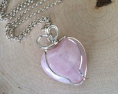 Rose Quartz Wire Wrapped Pendant- Women's jewelry- Rose Quartz Necklace - Handmade Jewelry- Wire Wrapped Pendant