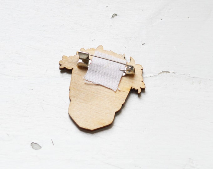 Floral Skull // Wooden brooch is covered with ECO paint // Laser Cut // Best Trends // Fresh Gifts //