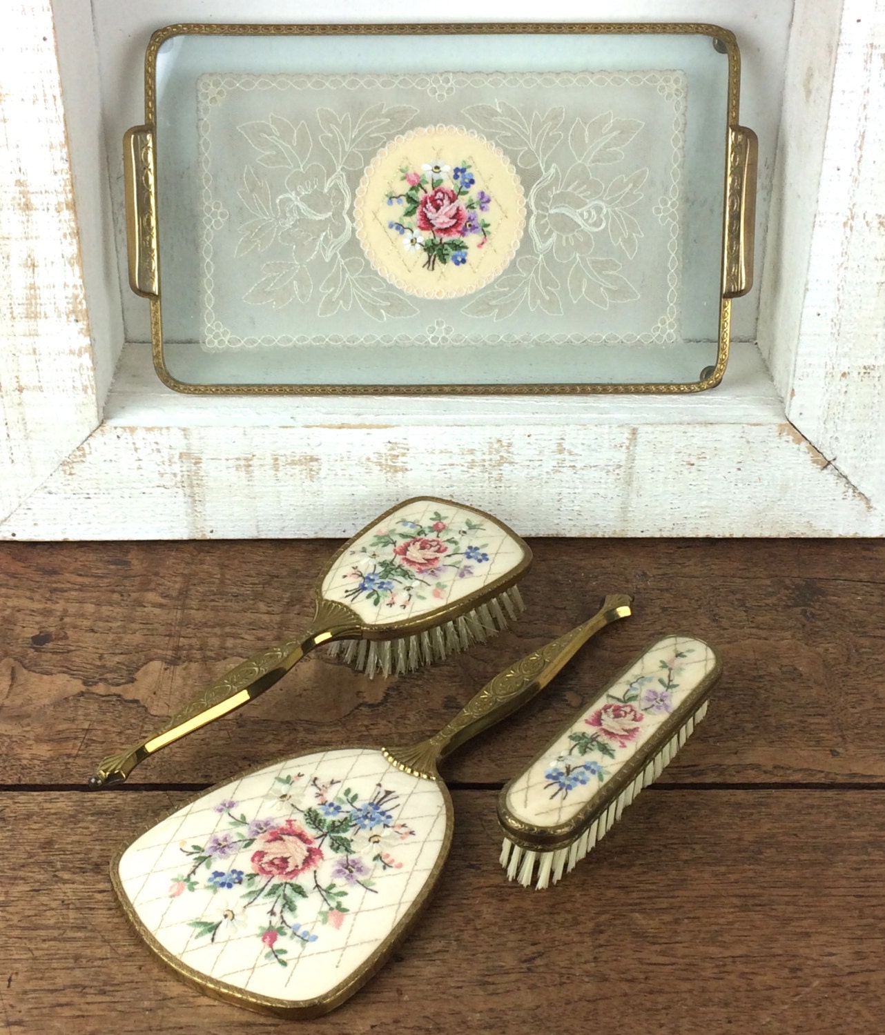 Complete vintage dressing table set. Glass tray and matching