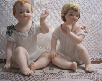 Lefton Bisque Sitting Piano Babies Figurines KW 858