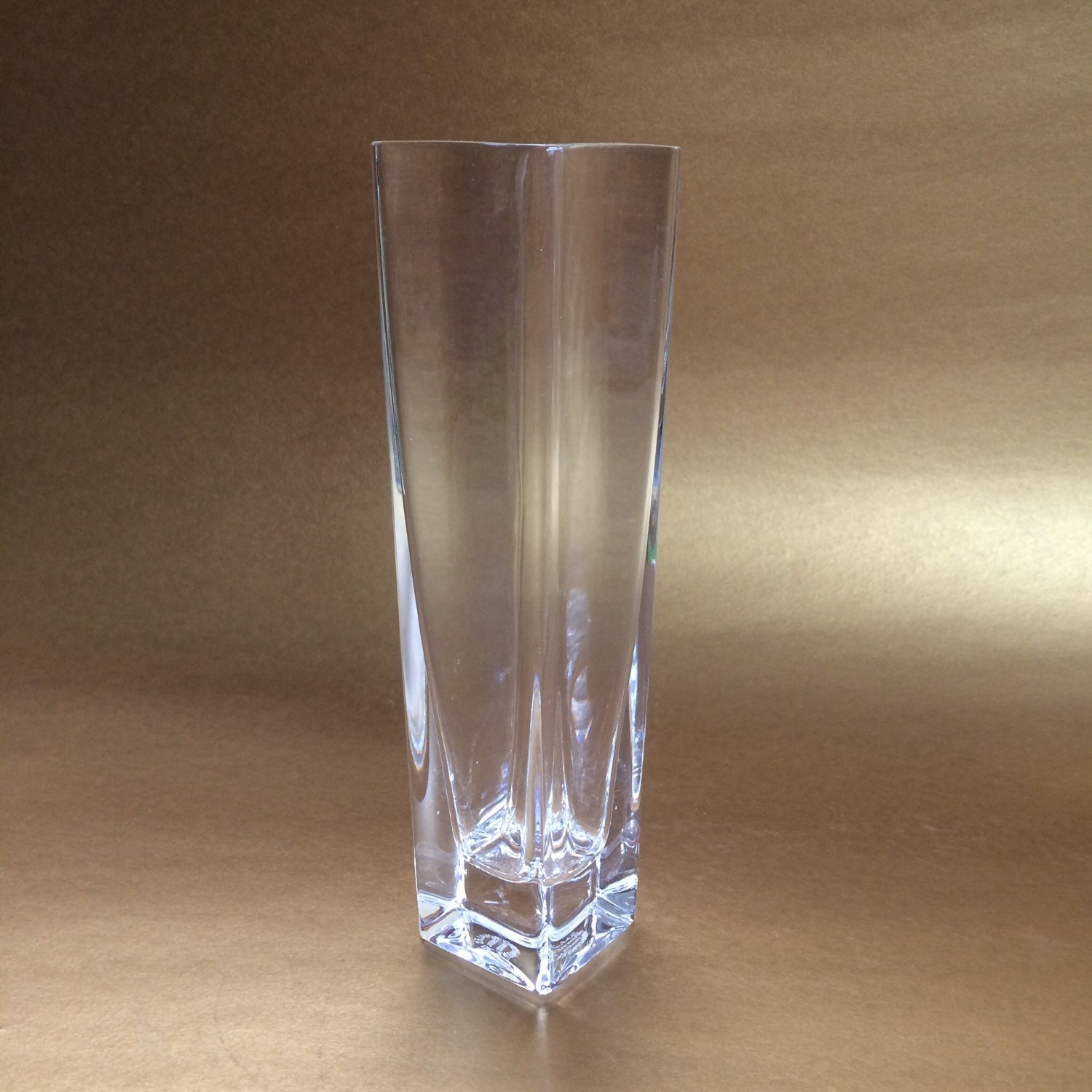 8 Exquisite Royales de Champagne Crystal Vase