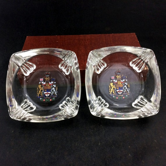 Vintage Canadian Heavy Glass Ashtrays 2 Set Canada Coat Of
