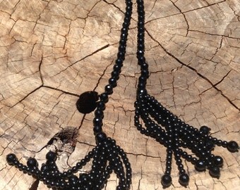 Agate Lariat with Tassel Ends