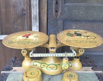 Antique Jacobs Folk Art Balance Scale