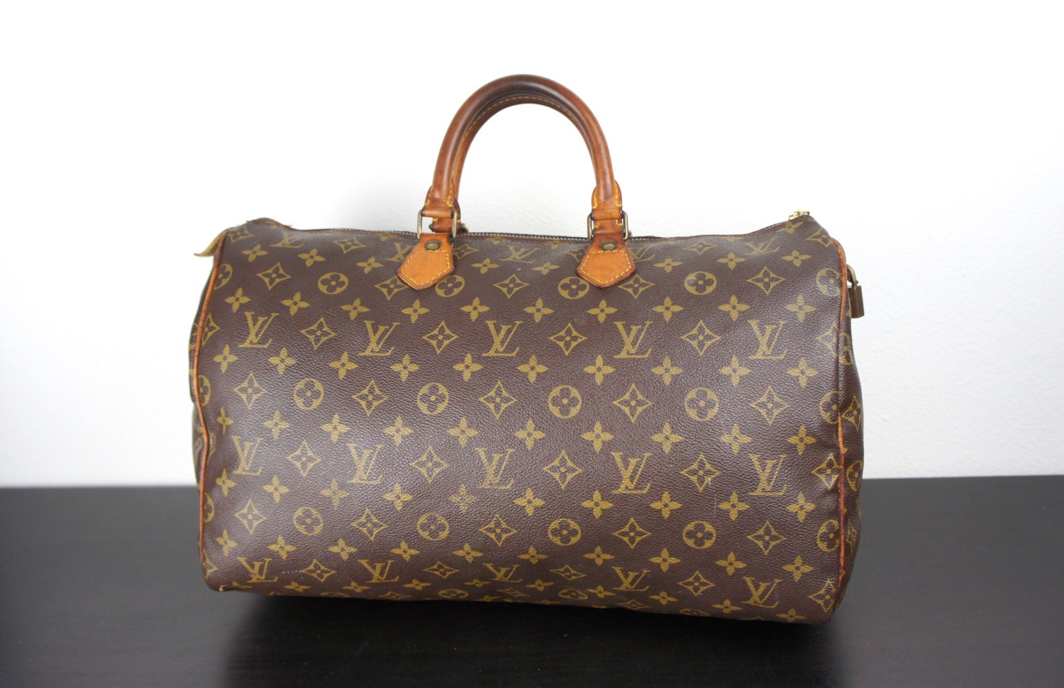 Vintage Louis Vuitton Size 40 Speedy Bag Medium Brown