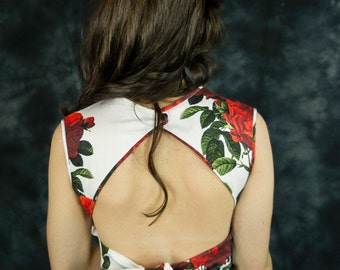 Open back floral crop top with bow, red roses crop top, sleeveless crop top, crop top and skirt set, 2 piece dress, two piece prom dress