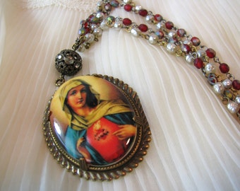 Virgin Mary necklace, vintage sacred heart medal, faux pearl rosary chain, Blessed Mother, Catholic Christian jewelry 19" + 2 7/8" drop