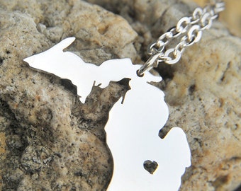 Sterling silver Michigan state love necklace, state necklace heart necklace, home country necklace, Customized personalized pendant necklace