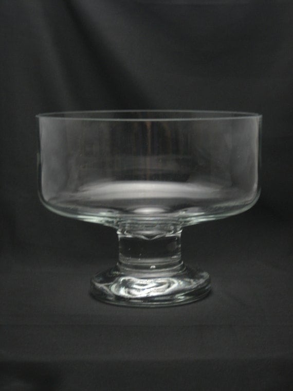 Candy Dish Centerpiece : Vintage large clear heavy glass trifle bowl footed