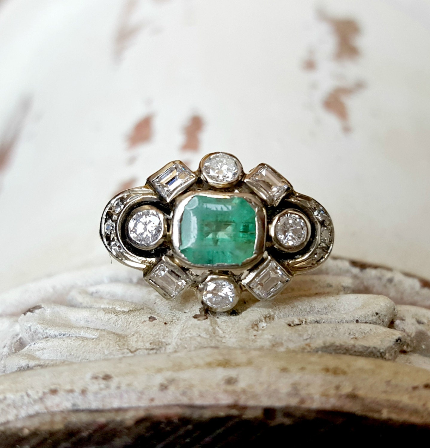 Vintage Antique Art Deco Emerald and Diamond Ring in 14k White