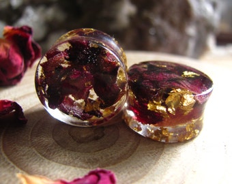 Red Rose Plugs, 24K Gold Ear Gauges, Floral Plugs, Botanical Ear Plugs, Flower Stretchers Ear Weights, Romantic Wedding Plugs, Rose Gauges