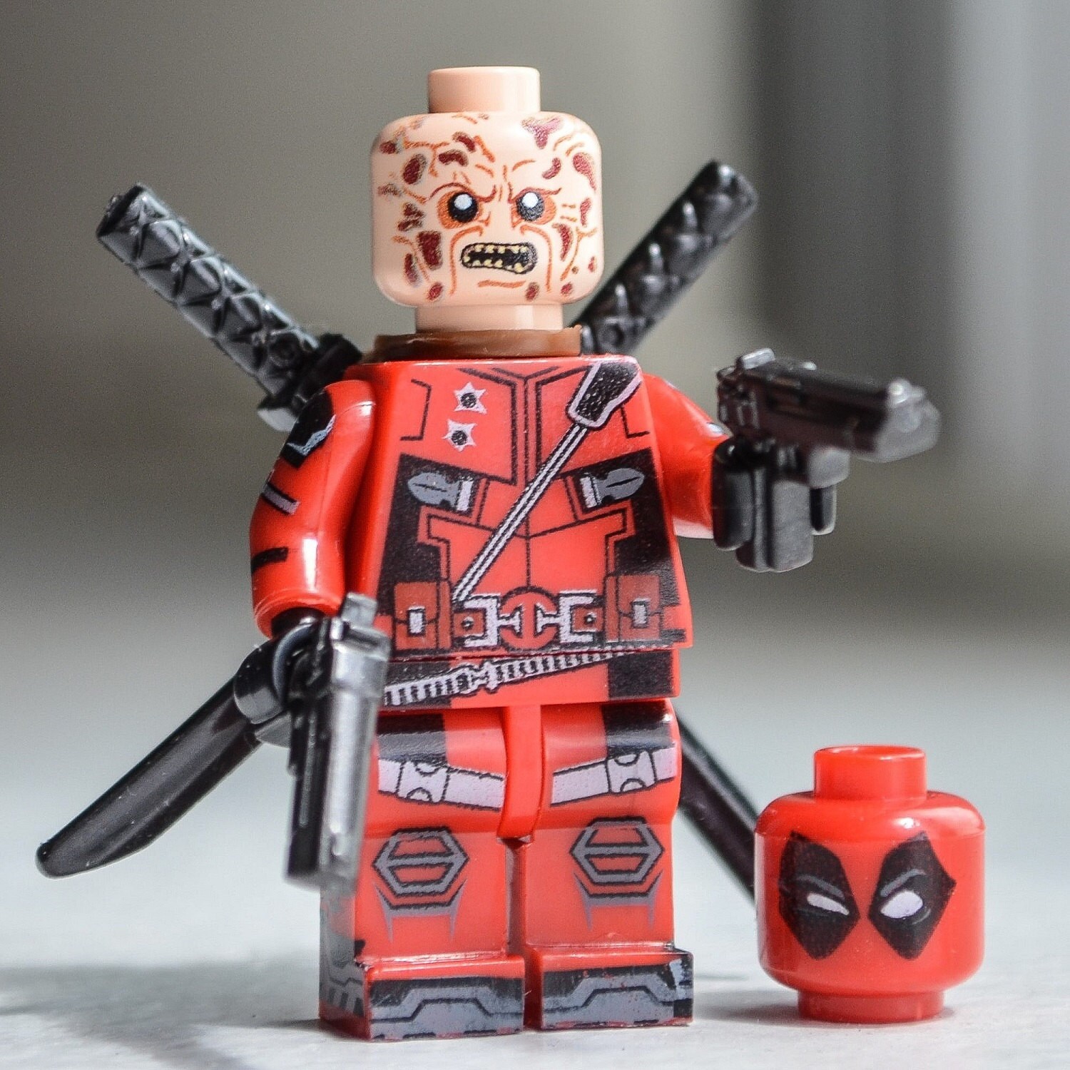 Deadpool unmasked masked 2016 Movie Version Wade Wilson