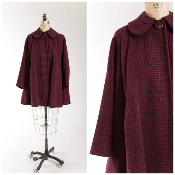 Red dress with sleeves wool coat Red dress with sleeves wool coat