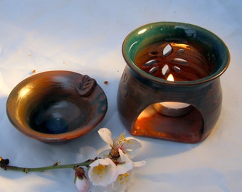 Oil burner. oil diffuser. candle burner. candle holder. ceramic and pottery .hostess gift. gift idea for girlfriend. aromatherapy oil. boho.