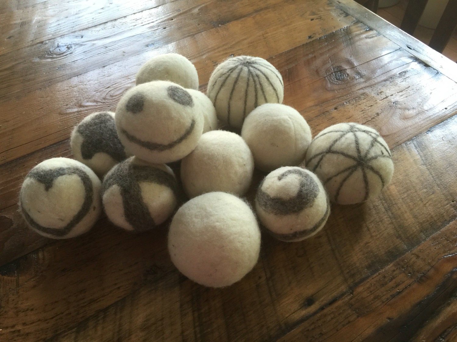 Wool dryer balls by WalnutSpringFarms on Etsy
