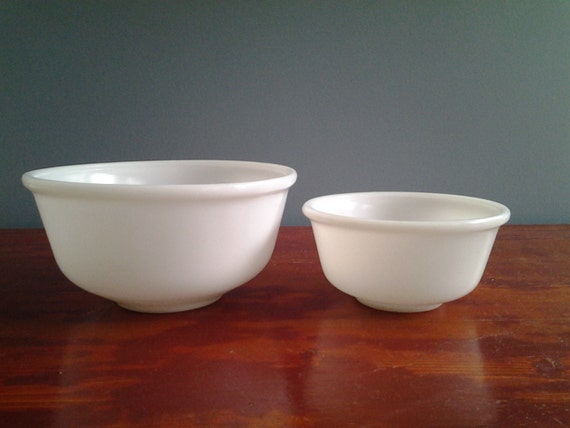 Vintage Set Of Two Milk Glass Mixing Bowls