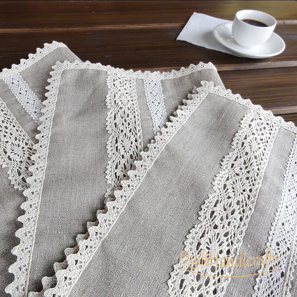 Linen set of 4 with Rectangular placemats Cotton lace edge
