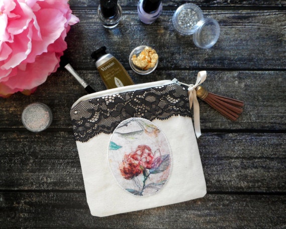 top 28 shabby fabrics zippered pouch how to make a zippered box pouch with jennifer top 28 shabby fabrics zippered pouch how to make a zippered box pouch with jennifer