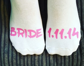 Bride wedding socks personalised with date- bride gift- wedding party- bridesmaid socks- bridesmaid gift- bridal party