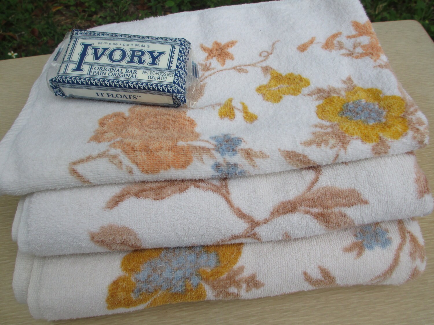 vintage bath towel set utica bathroom towels by StrawberrySalvage