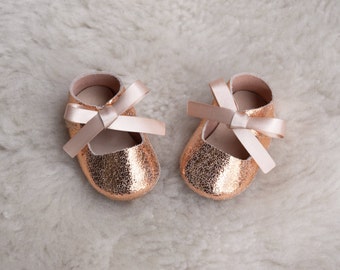 Baby Moccasins, Leather Baby Girl Shoes, Rose Gold Pink Glitter Newborn Crib Shoes, Baby Shower Gift, Sparkle Infant Booties, Toddler Shoes