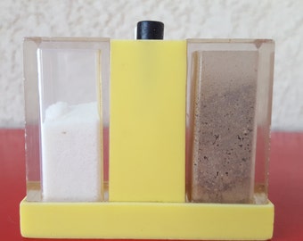 Vintage Singulair Salt and Pepper Shaker