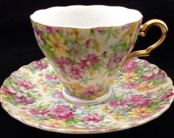Floral Cup & Saucer ~Inarco E-1745 Japan~Scalloped Edge~Gold Trim
