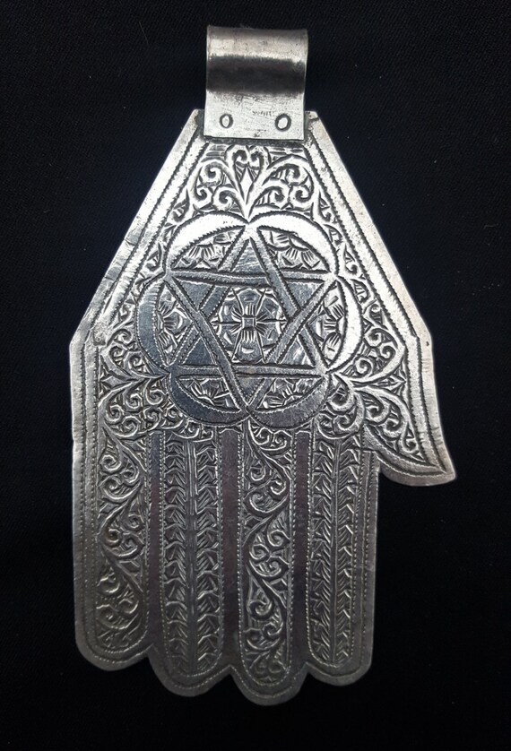 khamsa closed hands khamsa closed hands