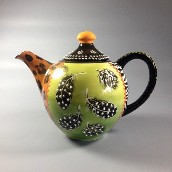 Items similar to Royal African Feather Three Cup Teapot 20oz by Dragana
