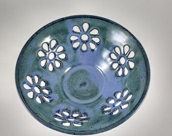 Small Carved Bowl/Fruit Bowl