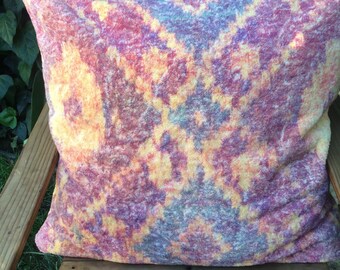 Fresco Towels - Ikat Diamond Gold - Large Pillow Cover