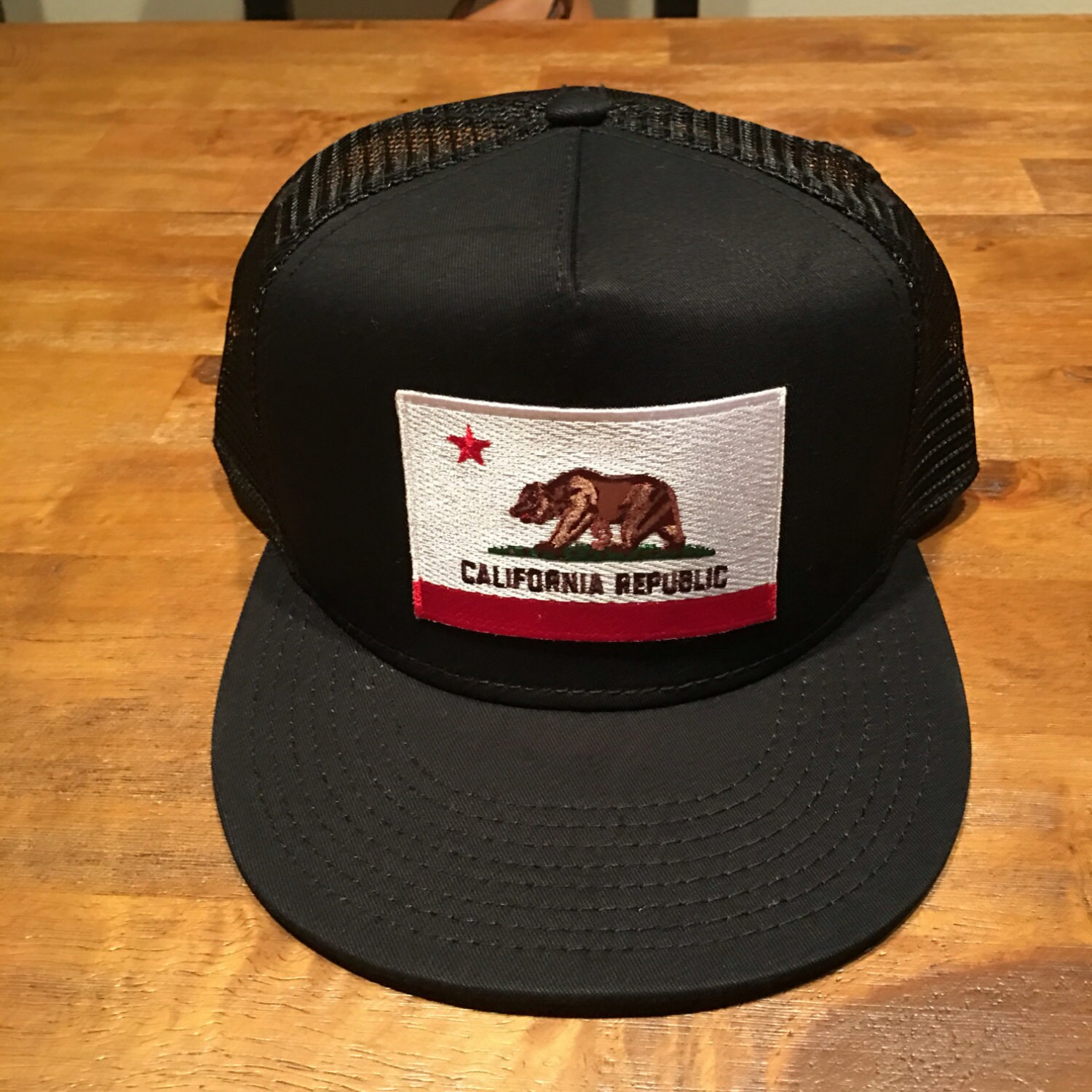 California Republic Flag/Black Trucker Hat Snapback Flat Bill