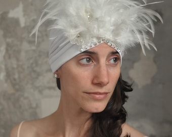 Vintage style wedding turban with feathers and crystals