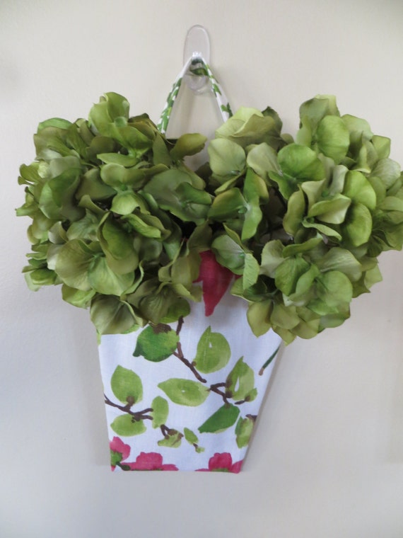 Items similar to Beautiful Fabric Wall Flower Vase on Etsy