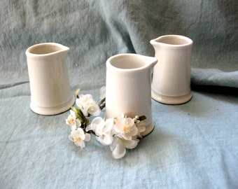 Vintage Homer Laughlin Best China Mini Creamesr, Set of Three, Mid Century Instant Collection