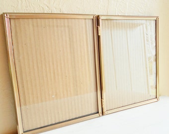 Beautiful Vintage Folding 8x10 Gold Filigree Metal Picture Frame Bi-fold