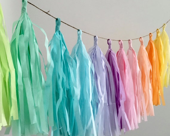 PASTEL RAINBOW / tissue paper tassel garland / nursery garland / rainbow decoration / easter decor / birthday banner / pastel decorations Il_570xn