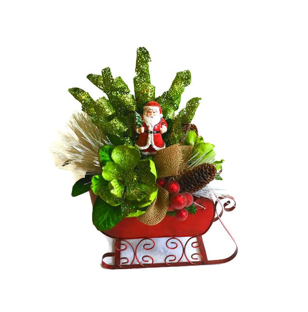 rustic santa sleigh centerpiece holiday table decor rustic santa sleigh centerpiece holiday table decor