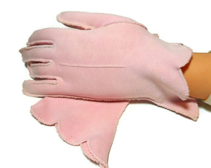 FREE SHIPPING Pink gloves, scalloped slanted edges, wrist length, size 6 1/2 or 7, decorative seam down the front